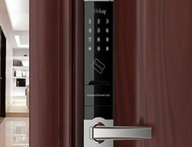 雅安市24小时上门开锁公司